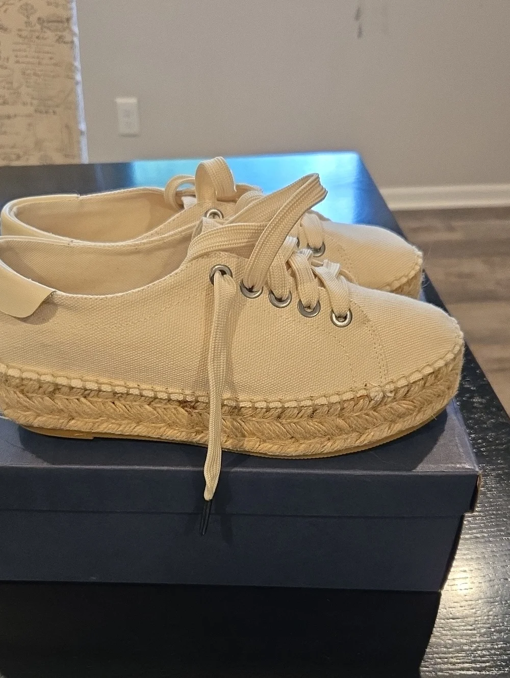 Splendid shoes are